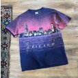 画像1: 90’ｓ~【USA製】ビンテージ　DELTA 【CHICAGO】シカゴ【タイダイ風】　夜景総柄　街 Ｔシャツ サイズＭ (1)