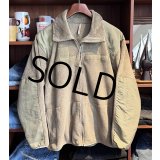 訳アリ ビンテージ【米軍実物】U.S.ARMY【ECWCS】GEN3【Polartec】【ポーラテック】【コヨーテ】タンカラー【フリースジャケット】【M-R】 