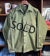 デッドストック【70's】【米軍実物】【ビンテージ】【U.S.ARMY】【ユーティリティシャツ】【14 1/2×33】 