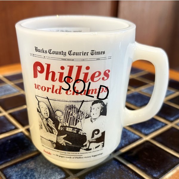画像1: 【Fire King】【ファイヤーキング】ビンテージ【Anchor Hocking】アンカーホッキング【MLB】Philies world champ フィラデルフィアフィーリーズ【プリントマグカップ】 