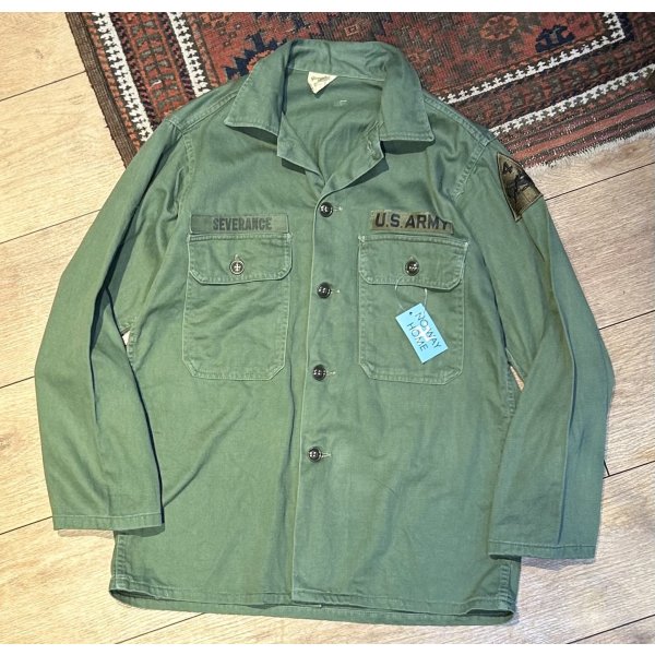 画像1: 【〜70's】【ビンテージ】【TROOPER製】【民生品】コットンサテン【ユーティリティシャツ】サイズM 