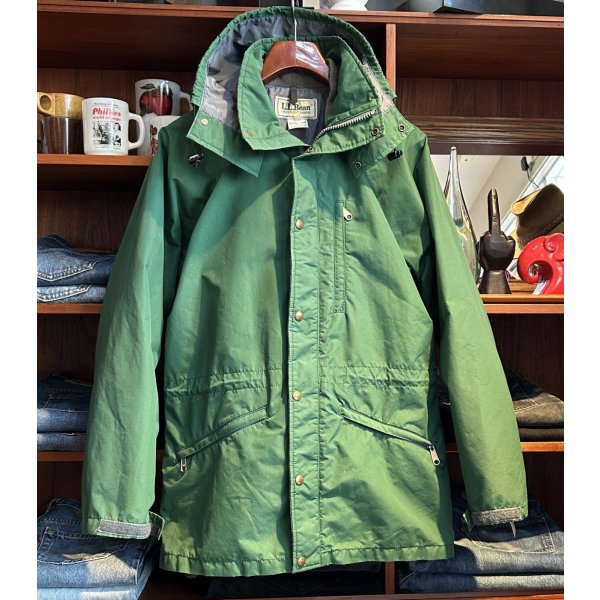 画像1: 【ビンテージ】【ＬＬビーン】【L.L.bean】【緑】【ゴアテックス】【マウンテンパーカー】【サイズM】 
