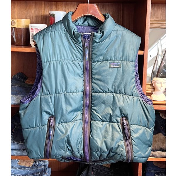 画像1: 80's【ビンテージ】【L.L.bean】【L.L.ビーン】モスグリーンｘ紫 プリマロフト【ダウンベスト】【サイズＭ程度】 