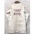 画像4: 70's【ビンテージ】【GLOBE】【白×裏地赤チェック】CHIEF BTFD【ファイヤーマンコート】ジャケット【US42】 <br> (4)