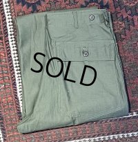 デッドストック【60's】【米軍実物】U.S.ARMY【ビンテージ】OG107【ベイカーパンツ】サイドアジャスター付き【ユーティリティパンツ】【32ｘ33】 