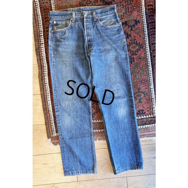 画像1: 90's【ビンテージ】【USA製】【LEVI'S】【リーバイス】【501】【デニムパンツ】【32×32】 