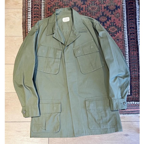 画像1: 【デッドストック】60's【ビンテージ】U.S.ARMY【米軍実物】リップストップ【ジャングルファティーグジャケット】Ｓ-Ｒ  