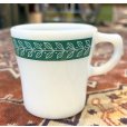 画像1: アンティーク【PYREX】パイレックス【オールドパイレックス】【グリーンローレル】ミルクマグ【マグカップ】 (1)