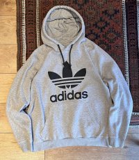 【ビンテージ】【アディダス】adidas【トレフォイルロゴ】【グレー】パーカー【サイズL】 
