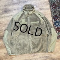 ビンテージ【米軍実物】U.S.ARMY【ECWCS】GEN3【Polartec】【ポーラテック】【コヨーテ】タンカラー【フリースジャケット】【M-R】 