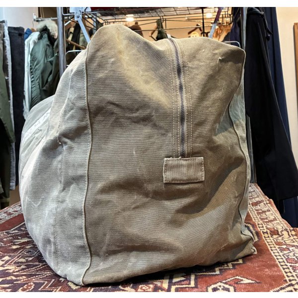 画像4: 40's〜【WW2】【ビンテージ】【米軍実物】【U.S.NAVY】ステンシル入り【パラシュートバッグ】 