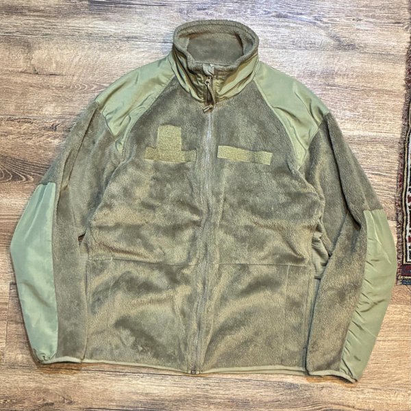 画像1: ビンテージ【米軍実物】U,S,ARMY【ECWCS】GEN3【Polartec】【ポーラテック】【コヨーテ】タンカラー【フリースジャケット】【M-R】
