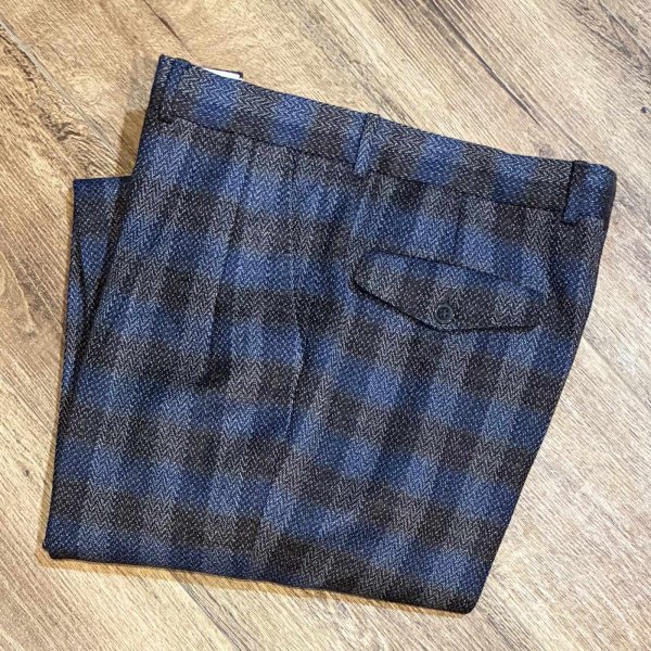画像1: 【ほぼ未使用】ビンテージ【イタリー製】【Take6 Kashani】【黒×青】チェック【ウールスラックス】【ウールパンツ】【W34程度】 