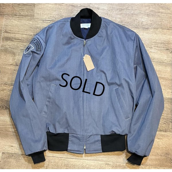 画像1: ほぼ未使用【USA製】【ビンテージ】USMA？【HANOVER UNIFORM】ハノーバーユニフォーム【中綿入り】【紺×黒】【ブルゾン】【ジップアップジャケット】【サイズL】 