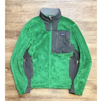 【パタゴニア】patagonia【緑】R3【ハイロフトジャケット】フリースジャケット【サイズM】 