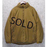 【米軍実物】【ECWCS】【GENIII】コヨーテ【レベル7】【プリマロフトジャケット】【M-R】 