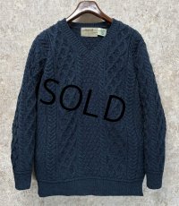 ほぼ未使用!!【アイルランド製】ビンテージ【ARAN SWEATER MARKET】【紺】マーブル 【Vネックセーター】アランセーター 【サイズL】  