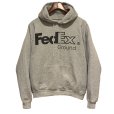 画像1: 【ビンテージ】ヘインズ【hanes】FedEX ground フェデックスグラウンド 企業ロゴ グレー【パーカー】【サイズM】<br> (1)