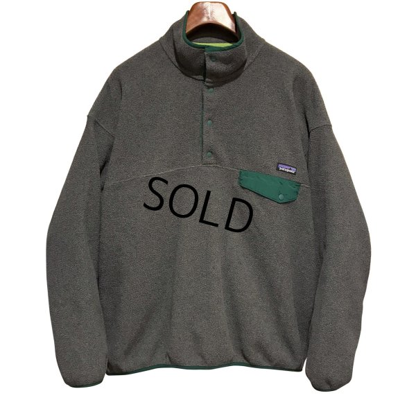 画像1: 程度良好!! ビンテージ【パタゴニア】patagonia【チャコールグレーｘ緑】【スナップT】【フリースプルオーバー】【サイズＸＬ】 