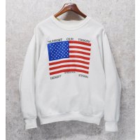 90’s【USA製】【ビンテージ】【フルーツオブザルーム】FRUIT OF THE LOOM 湾岸戦争【Support our troops】星条旗【白】【スウェット】【サイズL】 