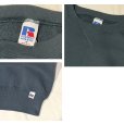 画像2: 90'ｓ【USA製】【RUSSELL】ラッセル 【ビンテージ】モスグリーン【無地】【クルーネック】前V スウェット【サイズM】<br> (2)
