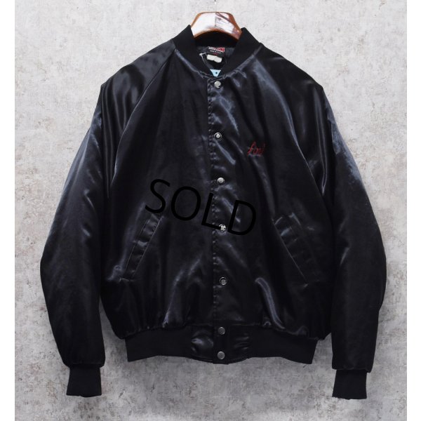 画像3: 90's【USA製】【ビンテージ】ヒルトン【HILTON】【黒】CHARACTERS【中綿入り】【サテンブルゾン】Ｌ 