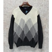 イタリー製【EREDI PISANO】【グレーｘチャコールｘ黒】【アーガイル】【Ｖネックセーター】カシミアセーター【サイズL】 