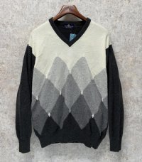 イタリー製【EREDI PISANO】【グレーｘチャコールｘ黒】【アーガイル】【Ｖネックセーター】カシミアセーター【サイズL】 