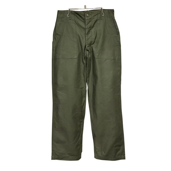 画像1: デッドストック【70's】【米軍実物】【ビンテージ】OG107【ベイカーパンツ】ボタンフライ  Ｗステッチ【ユーティリティパンツ】【32ｘ29】 