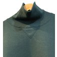 画像5: 90's【USA製】【RUSSELL】ラッセル 【ビンテージ】ダークグリーン 前V【無地】【タートルネックスウェット】【サイズM】<br> (5)