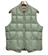 〜80's【ビンテージ】【Eddie Bauer】【エディーバウアー】【セージグリーン】スカイライナー 黒タグ ダウン【ダウンベスト】【サイズS程度】 