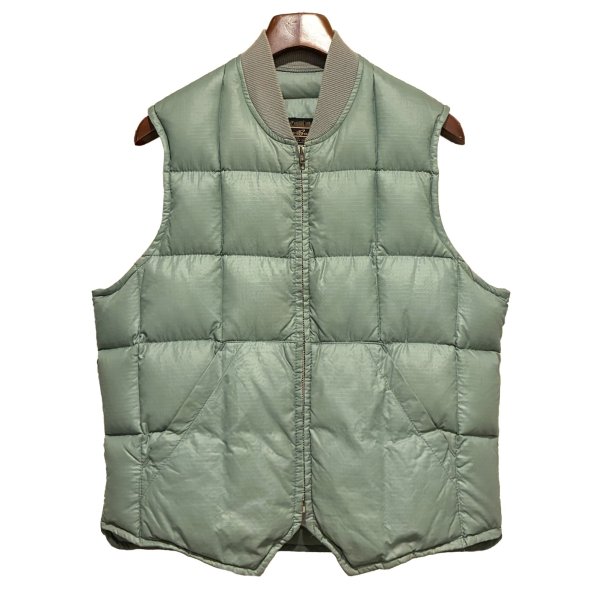 画像1: 〜80's【ビンテージ】【Eddie Bauer】【エディーバウアー】【セージグリーン】スカイライナー 黒タグ ダウン【ダウンベスト】【サイズS程度】 