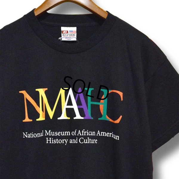 画像1: 【デッドストック】新品未使用【USA製】【ビンテージ】【BAYSIDE】ベイサイド【黒】【NMAAHC】【Tシャツ】【サイズL】 