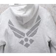 画像5: デッドストック ビンテージ【USAF】米軍【ロゴプリント】ライトグレー リフレクター【パーカー】【サイズM】<br> (5)