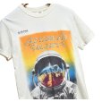 画像1: 【ビンテージ】【Comfort Colors】コンフォートカラーズ【クリーム色】AFTERNOON【宇宙飛行士】プリント【Tシャツ】【サイズS】<br> (1)