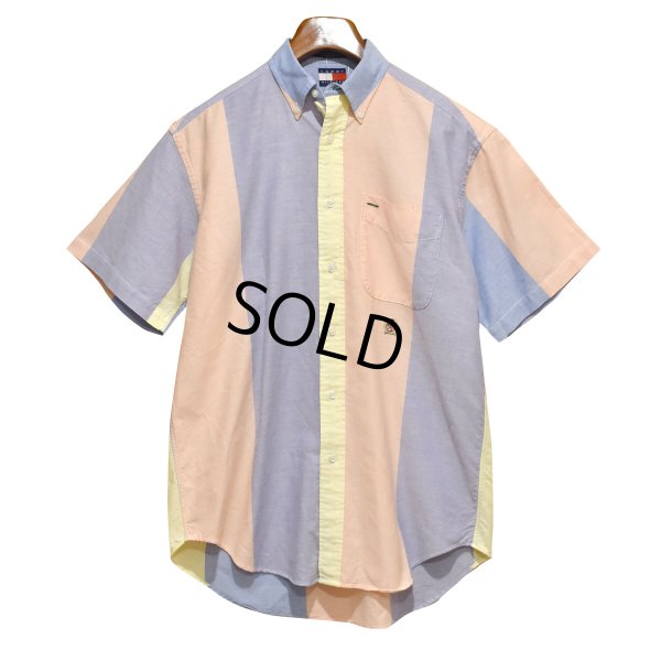 画像1: ビンテージ【TOMMY HILFIGER】トミーヒルフィガー【水色×ピンク×黄色】マルチカラー【ボタンダウンシャツ】半袖シャツ【サイズS】 