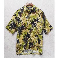 90's【ビンテージ】【nautica】【ノーティカ】【レーヨン】茶系ｘ黒ｘ緑 【草柄】総柄【アロハシャツ】レーヨンシャツ【サイズL】 
