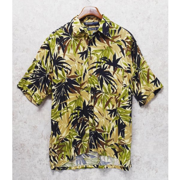 画像1: 90's【ビンテージ】【nautica】【ノーティカ】【レーヨン】茶系ｘ黒ｘ緑 【草柄】総柄【アロハシャツ】レーヨンシャツ【サイズL】 