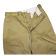 画像1: 【50's】【ビンテージ】U.S.ARMY【米軍実物】ボタンフライ【チノパンツ】【３４Ｘ３３】<br> (1)