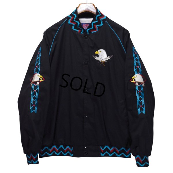 画像1: 【デッドストック】【90's】【USA製】 ビンテージ【ASW JACKETS】【黒【イーグル刺繍】【ネイティブ柄】【スナップブルゾン】ジャケット【サイズＸＬ】 