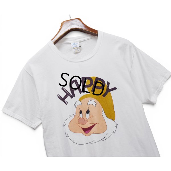 画像1: ビンテージ【PORT & COMPANY】ポート&カンパニー【Disney】ディズニー【HAPPY】【白雪姫】【小人】【プリントTシャツ】【サイズM】