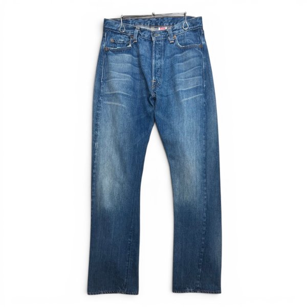 画像2: ビンテージ【90's】イタリー製【USA製】【リーバイス】【Levi's】【Big E】【Finished in Italy】【デニムパンツ】【W31 L34（実寸W30程度）】