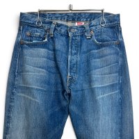 ビンテージ【90's】イタリー製【USA製】【リーバイス】【Levi's】【Big E】【Finished in Italy】【デニムパンツ】【W31 L34（実寸W30程度）】