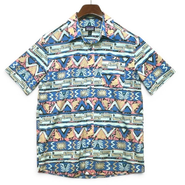 画像1: 【パタゴニア】【Patagonia】オーガニックコットン【Go To Shirt】【幾何学模様】【半袖シャツ】【サイズS】 