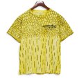 画像2: 【90's】【ビンテージ】【USA製】【GILDAN】黄色タイダイ【HEAVY WEIGHT】魚　ウロコ 総柄Tシャツ【Muskie Country】【Tシャツ】【魚】【総柄】【サイズL】 (2)