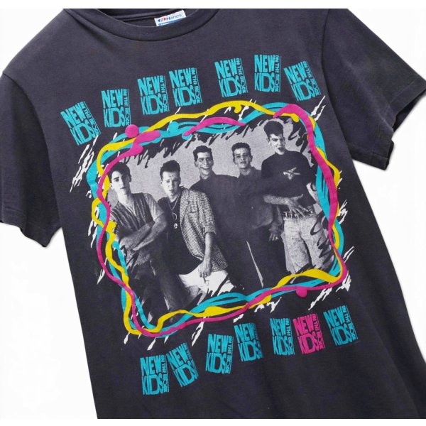 画像1: 【90's】【ビンテージ】【USA製】【ヘインズ】【Hanes】【NEW KIDS ON THE BLOCK】【ニュー・キッズ・オン・ザ・ブロック】【ツアーTシャツ】シングルステッチ【サイズM】
