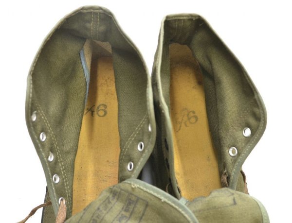 画像4: 40's【デッドストック】【米軍実物】【ビンテージ】usmc【U.S.NAVY】【トレーニングシューズ】 【スニーカー】【9 1/2】【27.5cm程度】  (4)
