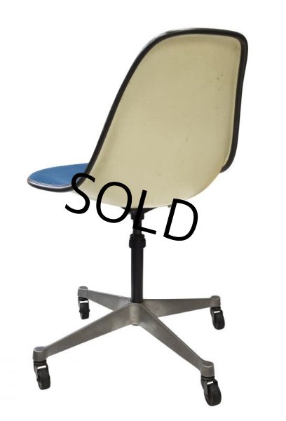 画像4: 【アンティーク】ビンテージ★【イームズ】【ハーマンミラー】コントラクトベース 【サイドシェルチェア】   (4)