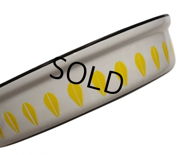 画像5: 【北欧】★【キャサリンホルム】★【白×イエロー】【ロータス柄】【蓋付きフライパン】【27cm】 (5)