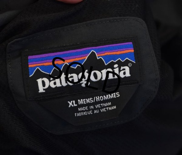 画像2: 新品未使用‼【パタゴニア】【PATAGONIA】黒【メンズ・バギーズ・ジャケット】【28151】【サイズXL】  (2)